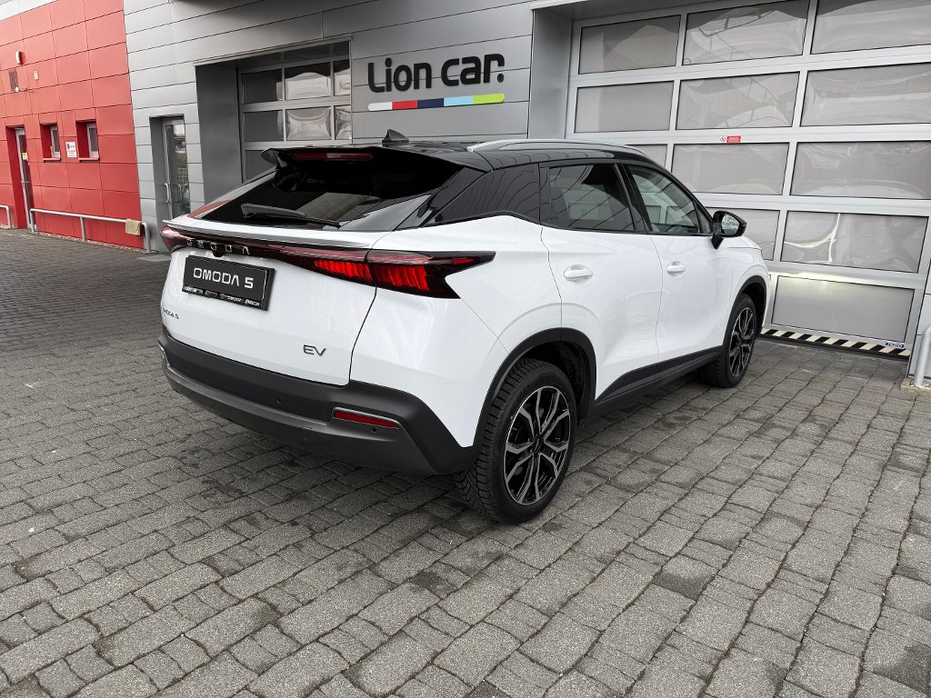 OMODA 5 EV